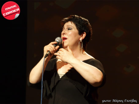 plessas_live_2011_06_13_badminton_theodoridou_sonia