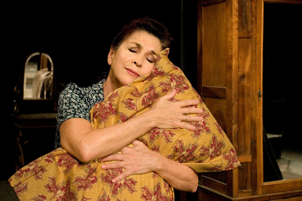 Η υπέροχη “Ευτυχία Παπαγιαννοπούλου” συνεχίζει το ταξίδι της!