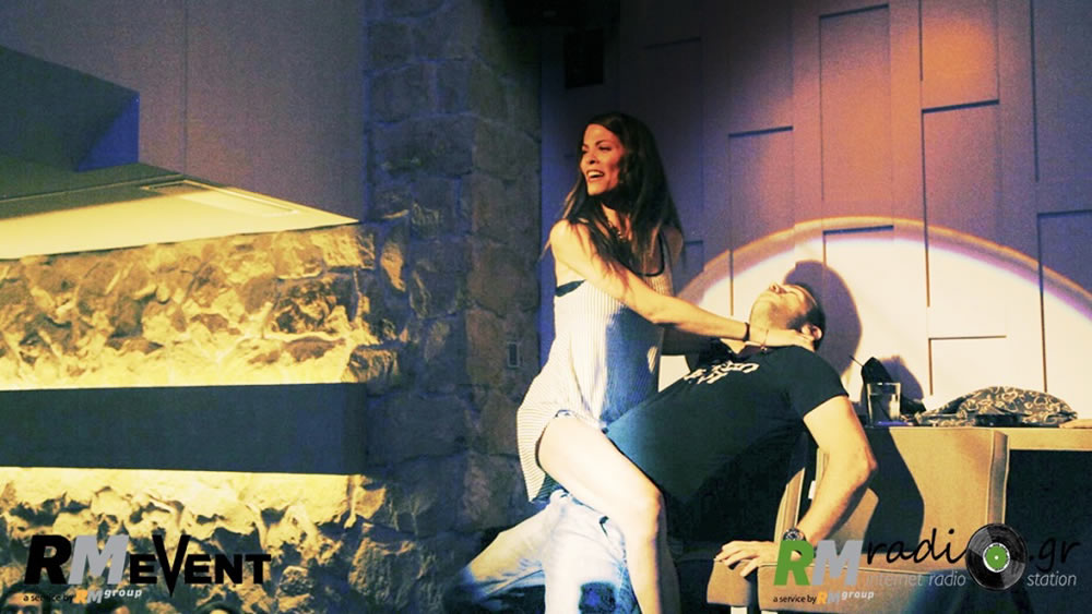 Στο Γυάλινο Μουσικό Θέατρο έχει να πέσει πολύ …φλερτ!