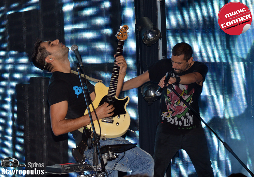 Rock βραδιά με Κίτρινα Ποδήλατα, στο Architecture rock café