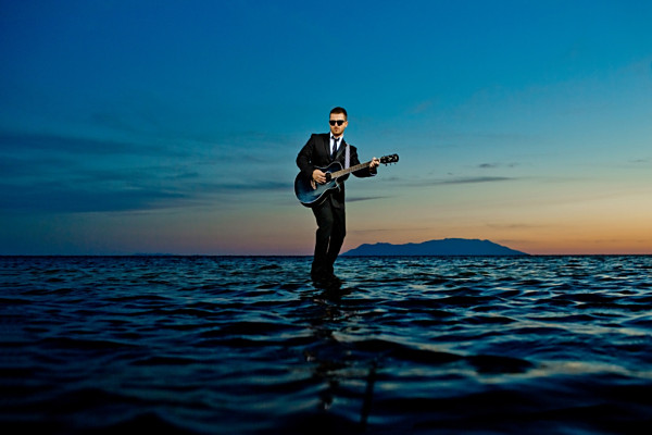 Στέλιος Βραχιόλογλου – “Στον Τόπο Αυτό”