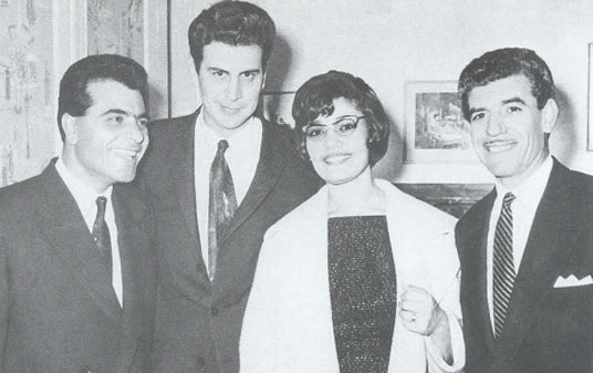 Στου χρόνου τον καθρέφτη – 1961