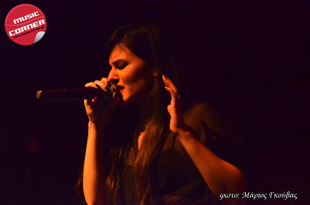 Αλεξάνδρα Κόνιακ & Full Band live στο Afrikana!