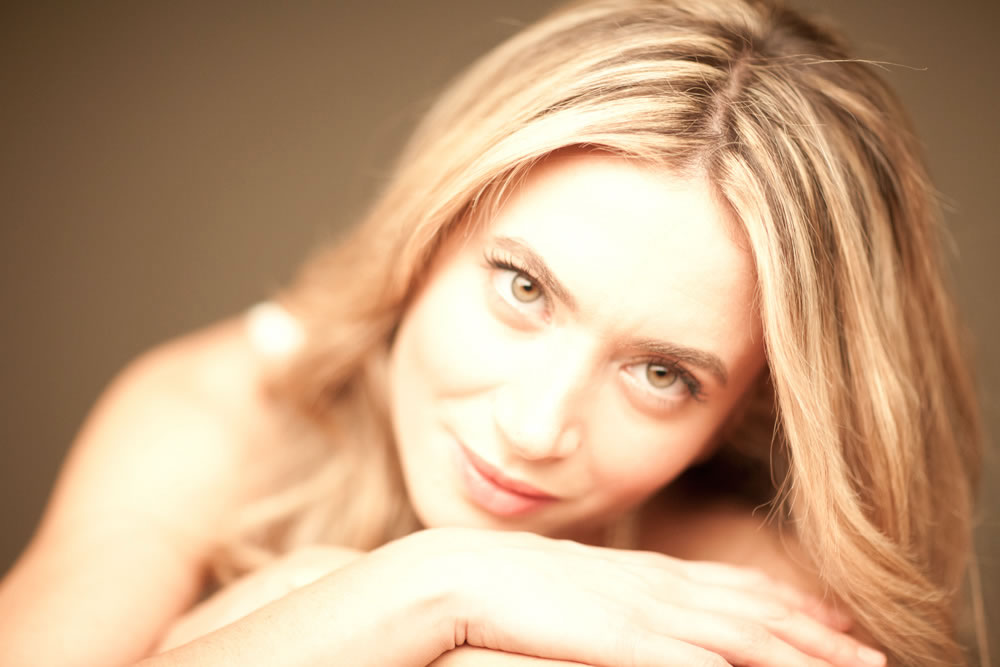 Η Αθηνά Ανδρεάδη έρχεται με… “γήινους αγγέλους” στο Gazarte!