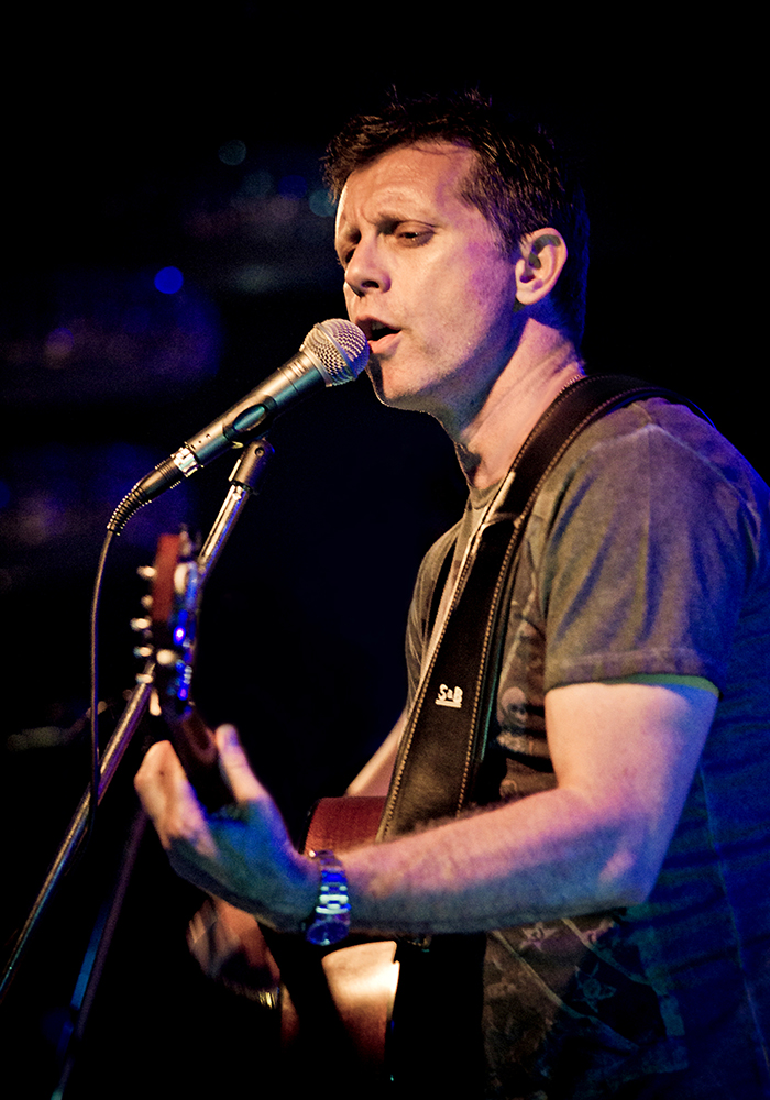 Ο Γιάννης Σαββιδάκης στο Friend’s Bar!