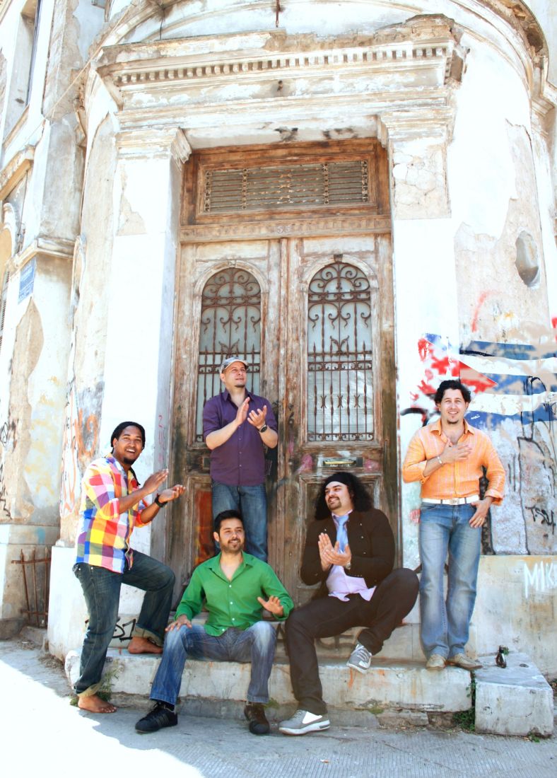 Yoel Soto & La Cucaracha feat. Rosanna Mailan @ FLORAL