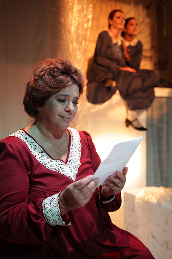 «Πέντε σιωπές», της Σίλα Στίβενσον, Κάτω από τη Γέφυρα