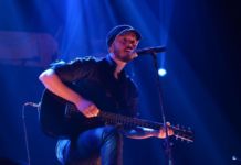 Ο Κωνσταντίνος Θαλασσοχώρης στο Holywood Stage