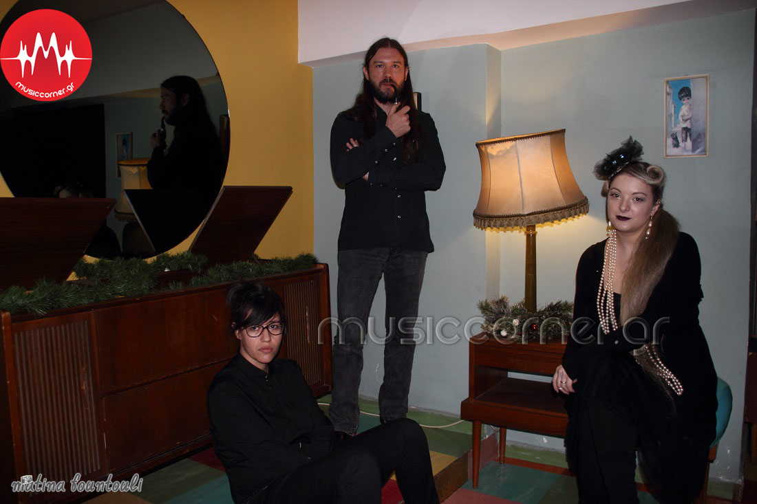 Οι Glitter Grotesque live στο Rabbit Hall…