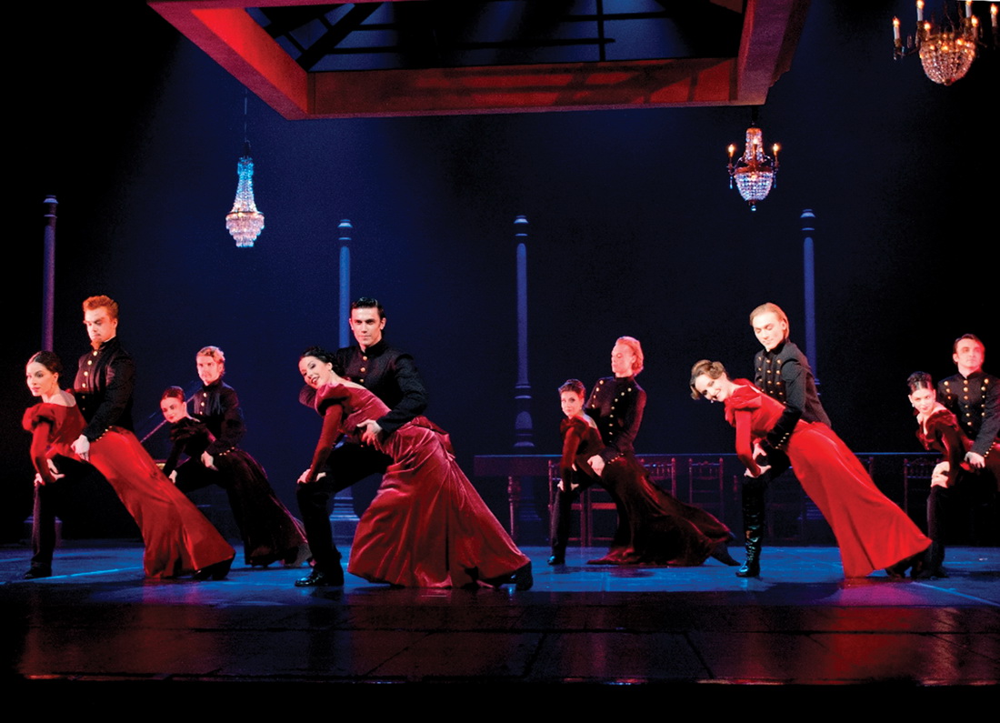 Ο Ρώσικος θίασος Βακτάνγκοφ, έρχεται στο Badminton για να παρουσιάσει την Άννα Καρένινα!