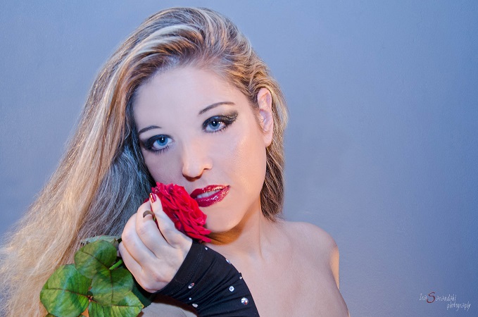 Μάνια Βλαχογιάννη | “Στιγμές”