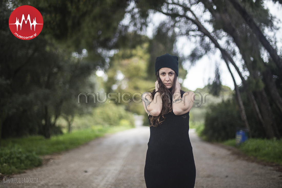 Η Esterina στο Music Corner!