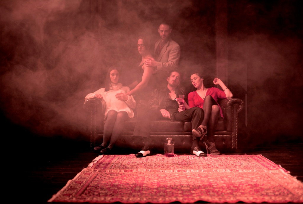 Το “Τρελό Αίμα” ανεβαίνει στο Θέατρο Τέχνης Καρόλου Κουν!