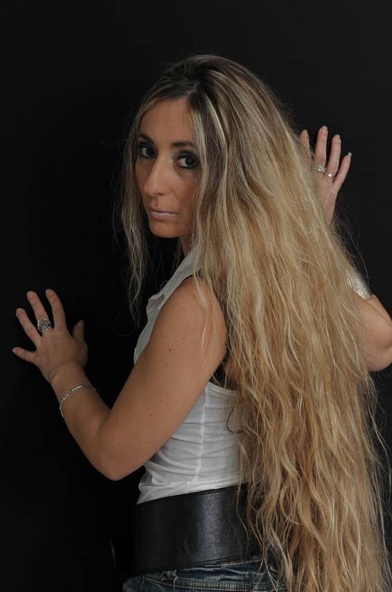 Άνθια – “Ένα ρούχο μου παλιό”