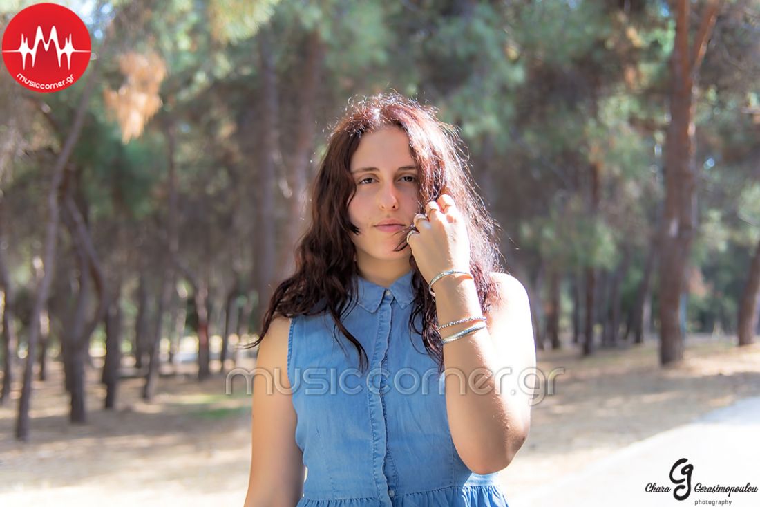 Η Αρετή Κοσμίδου στο Music Corner!