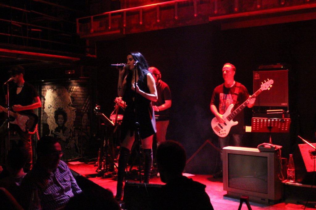 “Μουσικό Δείπνο” πρόσφερε η Salina στον Σταυρό του Νότου…