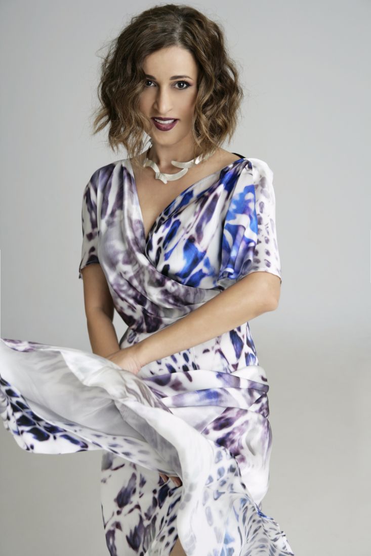 Η Ελένη Πέτα στην Κηφισιά με …”το δώρο”!