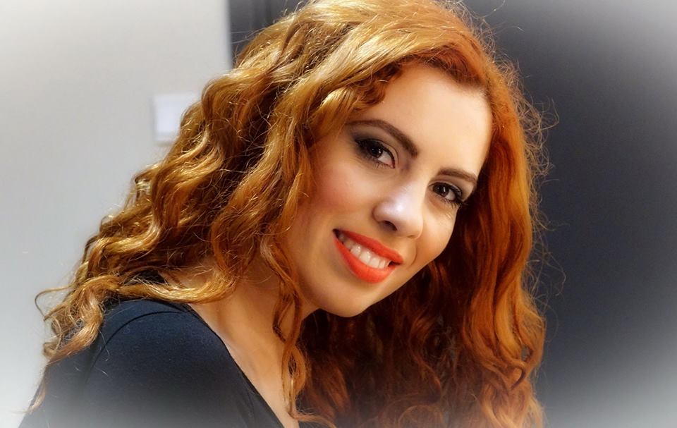 Η Ζαχαρούλα Κληματσάκη σε live αφιέρωμα στη Βίκυ Μοσχολιού!