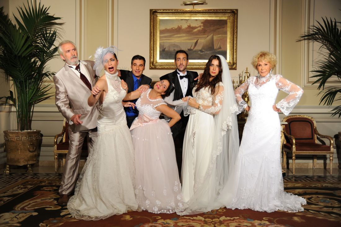 Νύφη Κουράγιο… στη Θεατρική σκηνή “ΖΩΗ ΛΑΣΚΑΡΗ” του Πολυχώρου ΑΘΗΝΑΪΣ