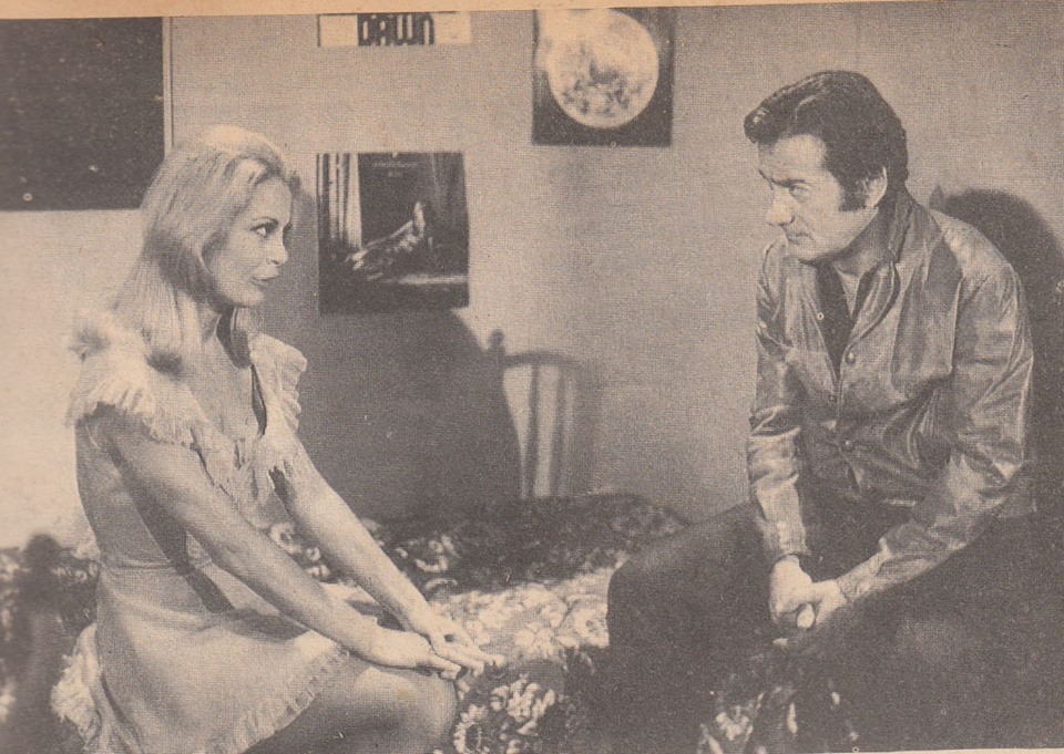 Ασπρόμαυρα κι έγχρωμα: “Ο παράξενος ταξιδιώτης”