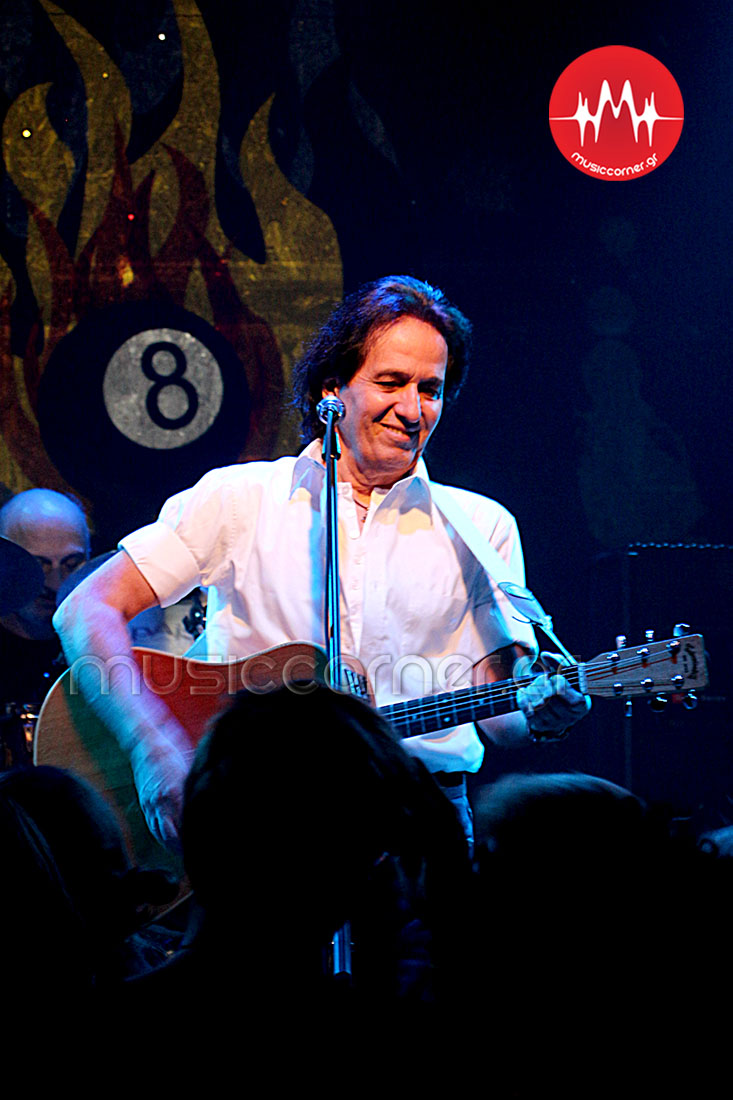 “The Party Goes On”, με τον Πασχάλη στη Σφίγγα!