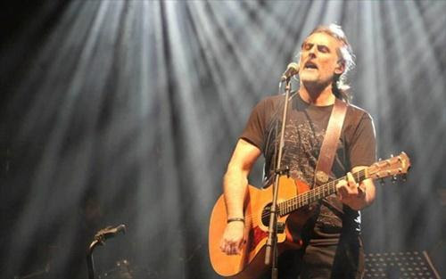 Πλίατσικας, Μπλε και Εκείνος & Εκείνος ροκάρουν μαζί για μία μόνο βραδιά!