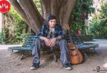 Ο Γιώργος Rous για μια εμφάνιση στο Θέατρο Ρεματιάς