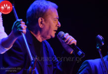 Μανώλης Μητσιάς – “Τετράς”