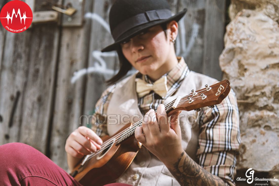 Η Eli Kay στο Music Corner!