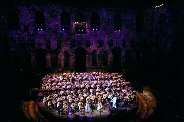 Βαγγέλης Μπουντούνης, 100 κιθάρες, Μάρω Ραζή και String Demons μαζί στο Ηρώδειο!