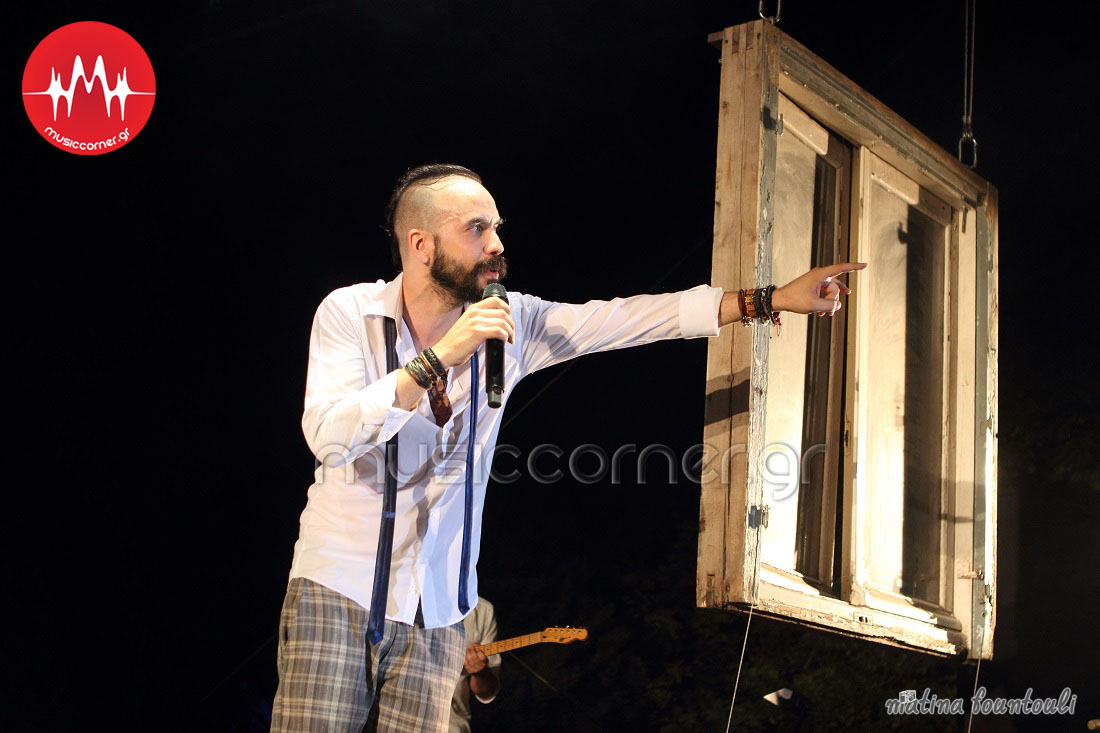 Η ανατρεπτική “Δευτέρα Παρουσία” του Πάνου Μουζουράκη στον Κήπο του Μεγάρου!