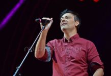 Ο Σταύρος Σιόλας ανεβαίνει Θεσσαλονίκη για μία εμφάνιση, με τη βαλίτσα του γεμάτη τραγούδια!