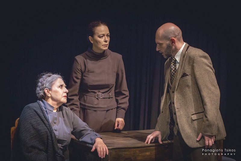 Μια βραβευμένη “Παρεξήγηση” στο Θέατρο Radar, παρατείνει τις παραστάσεις της…