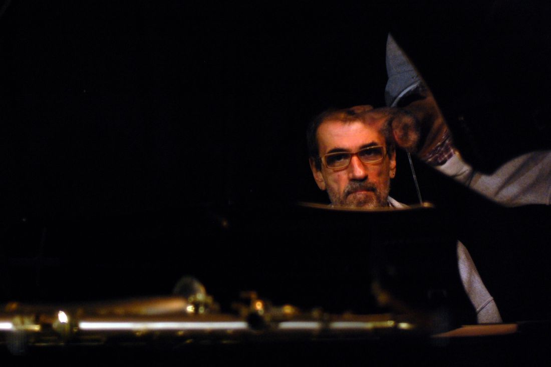 Στοιχειωμένα Ποιήματα, το νέο άλμπουμ του Γιώργου Κοντραφούρη