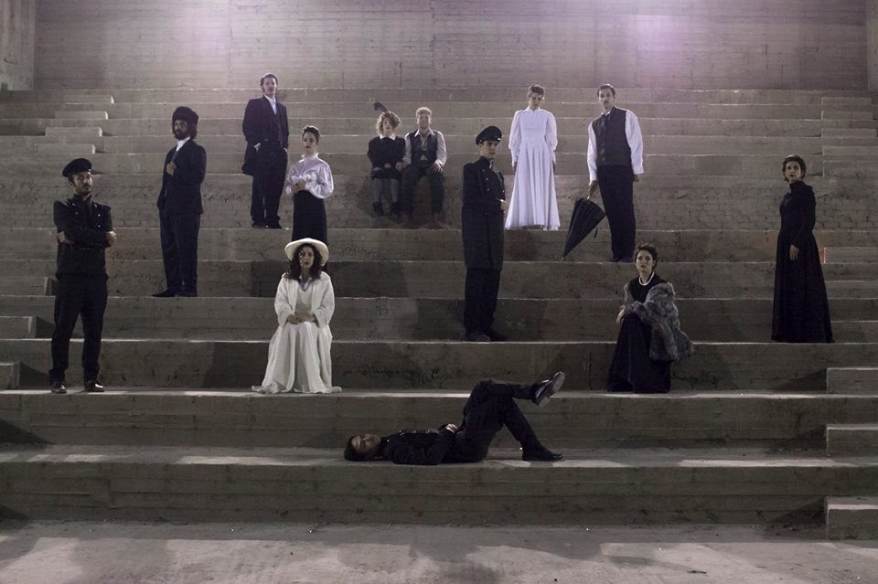 ΤΣΕΧ-OFF – Τρεις Αδελφές: το έργο ανάμεσα στο έργο, στο Πόλη Θέατρο!