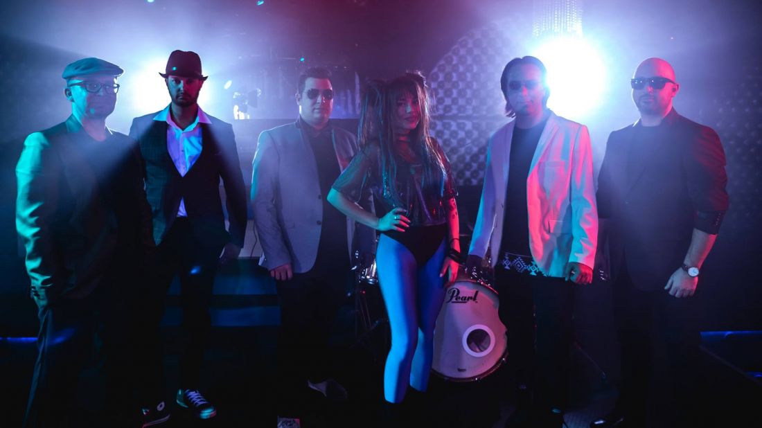 Οι Emigre αποχαιρετούν το 2017 με ένα απογευματινό live party στη Θεσσαλονίκη!