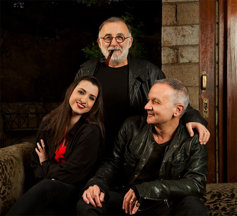 Παράταση εμφανίσεων | Θάνος Μικρούτσικος, Χρήστος Θηβαίος και Μαριάννα Πολυχρονίδη στο Γυάλινο Μουσικό Θέατρο!