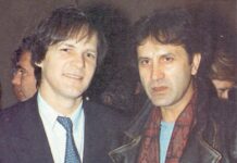 O Γιώργος Νταλάρας τραγουδά Χρήστο Νικολόπουλο…