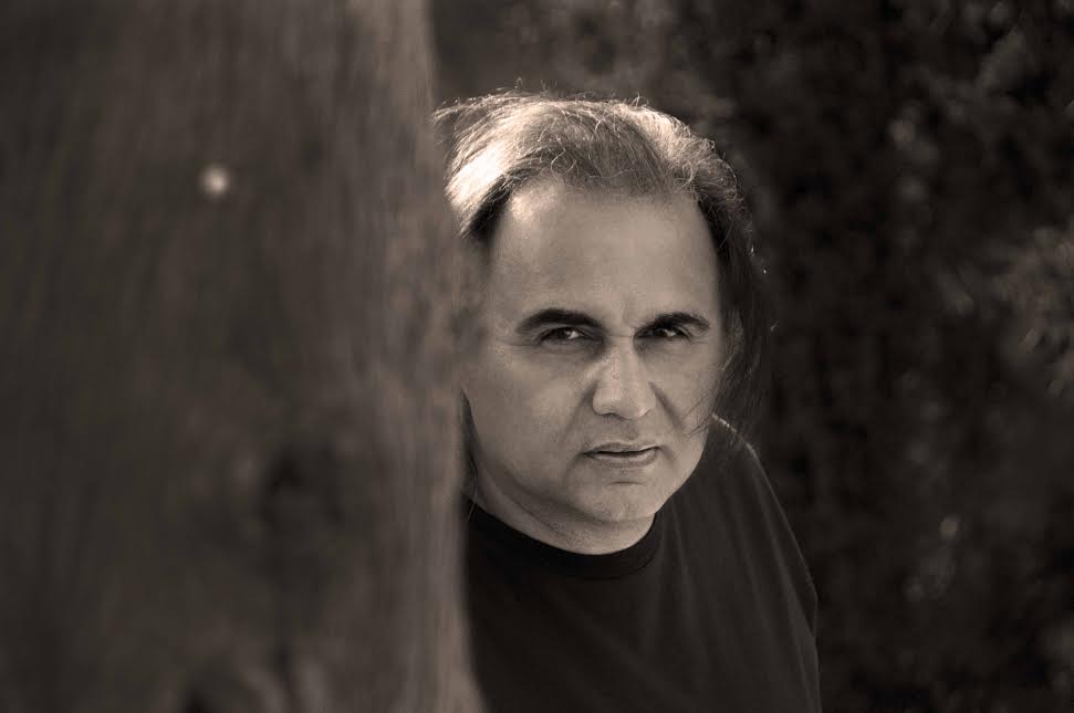 Ο Νίκος Ανδρουλάκης για δύο live στον Βύρωνα…