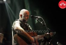 Ο Μπάμπης Στόκας στην Κεντρική Σκηνή του Σταυρού του Νότου, με τη Μάγδα Βαρούχα…