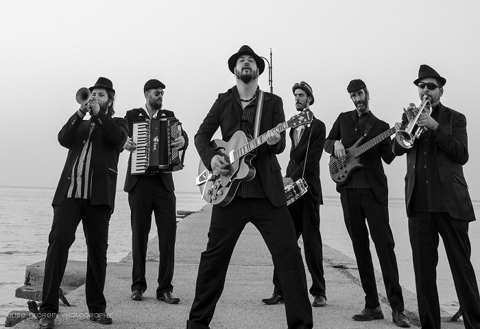 Οι BAiLdSA live στο Tiki Bar Athens!