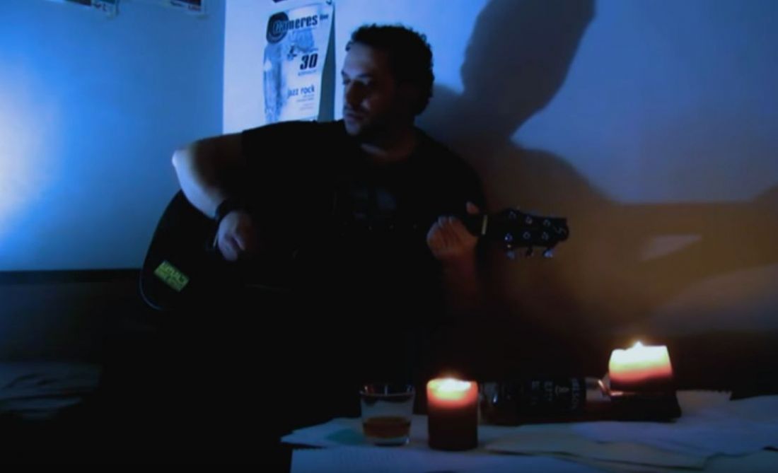 CAMERES – “Στο κάψιμο της νύχτας”