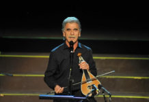 Ο Βασίλης Σκουλάς γιορτάζει τα 60 χρόνια του στο τραγούδι, “Με το δοξάρι της ψυχής”, στο Ηρώδειο!