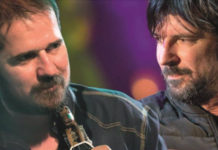 Γιώργος και Νίκος Στρατάκης ταξιδεύουν σε όλη την Ελλάδα!