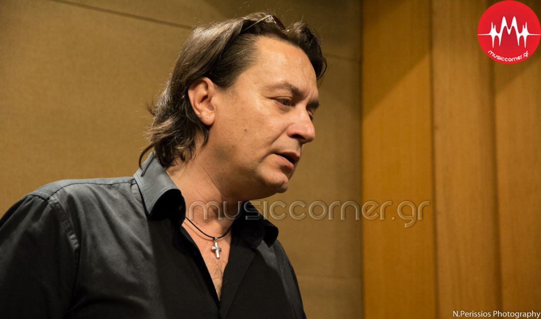 Γιάννης Κότσιρας – “Κοίτα ρε Φίλε”