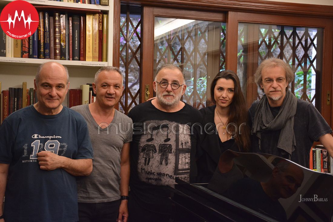 Στην πρόβα για τη μεγάλη συναυλία – αφιέρωμα στον Θάνο Μικρούτσικο!