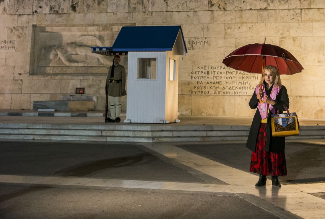 Η Άννα Αδριανού φοράει… “Το Μπουφάν της Χάρλεϋ”, από τον Οκτώβριο στο θέατρο Αλκμήνη