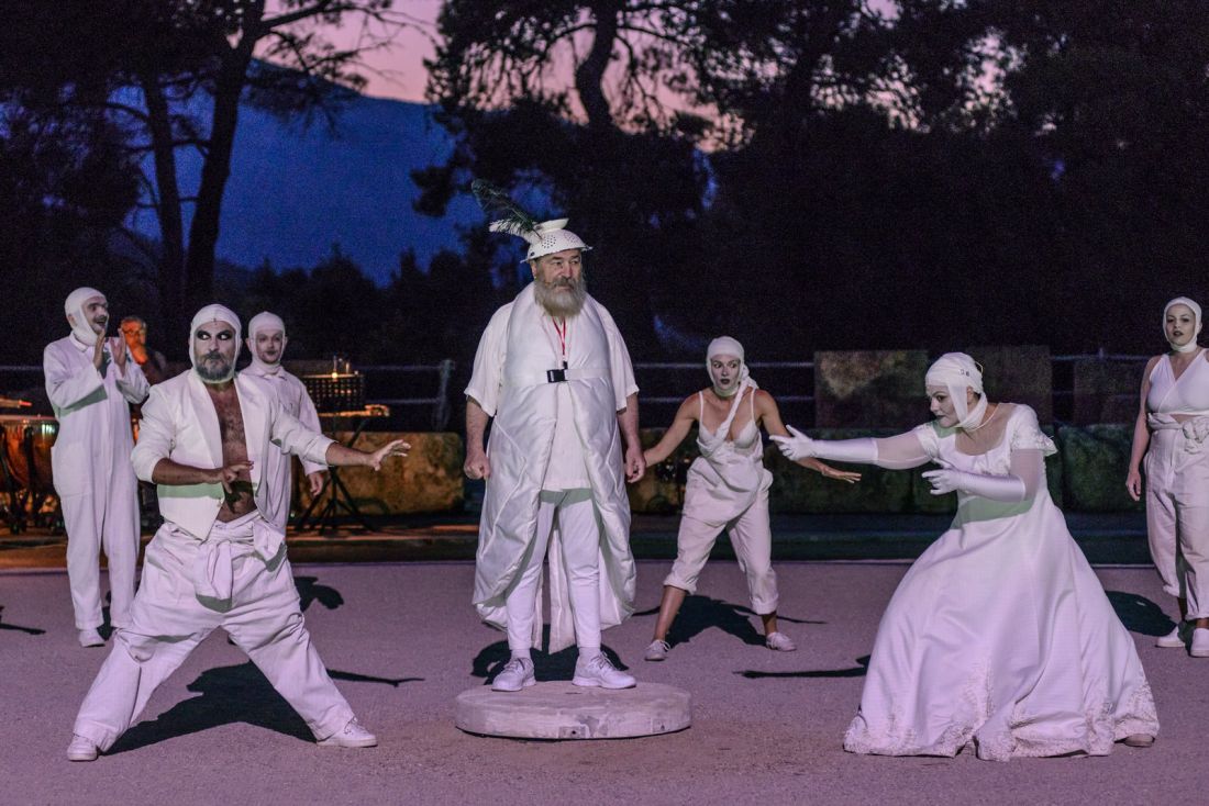 Η “Ειρήνη” με πρωταγωνιστή τον Τζίμη Πανούση, για δύο βράδια στο Ηρώδειο…