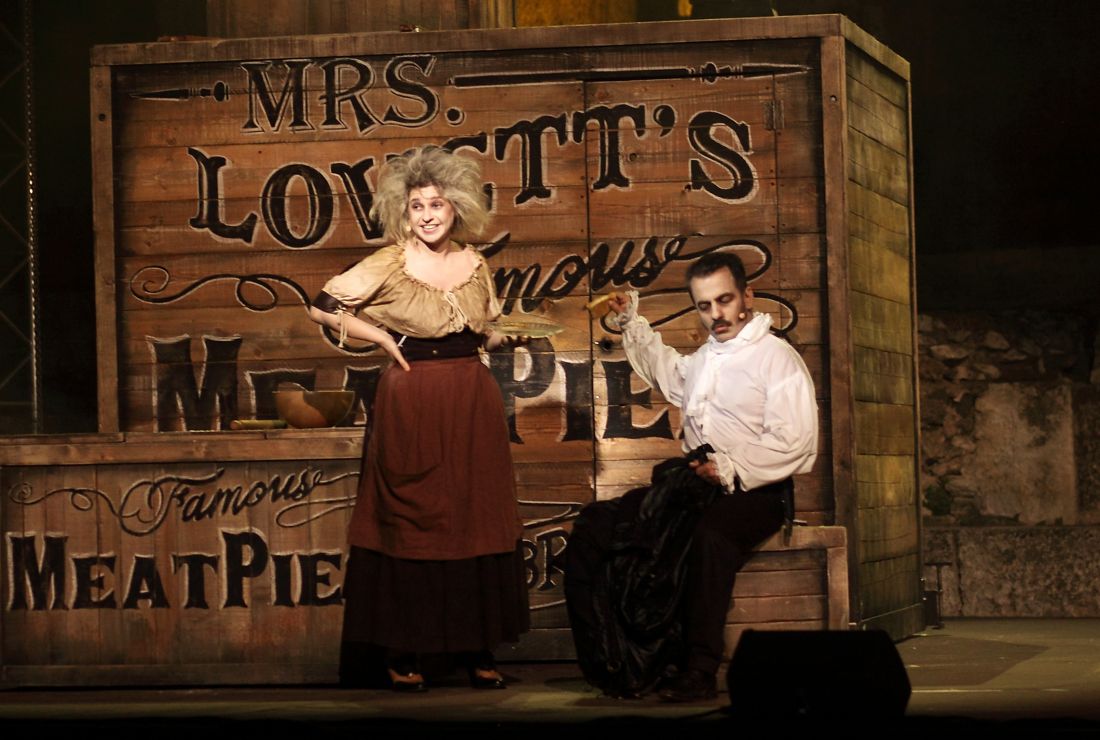 Το επιτυχημένο “Sweeney Todd” επαναλαμβάνεται στο Ηρώδειο!