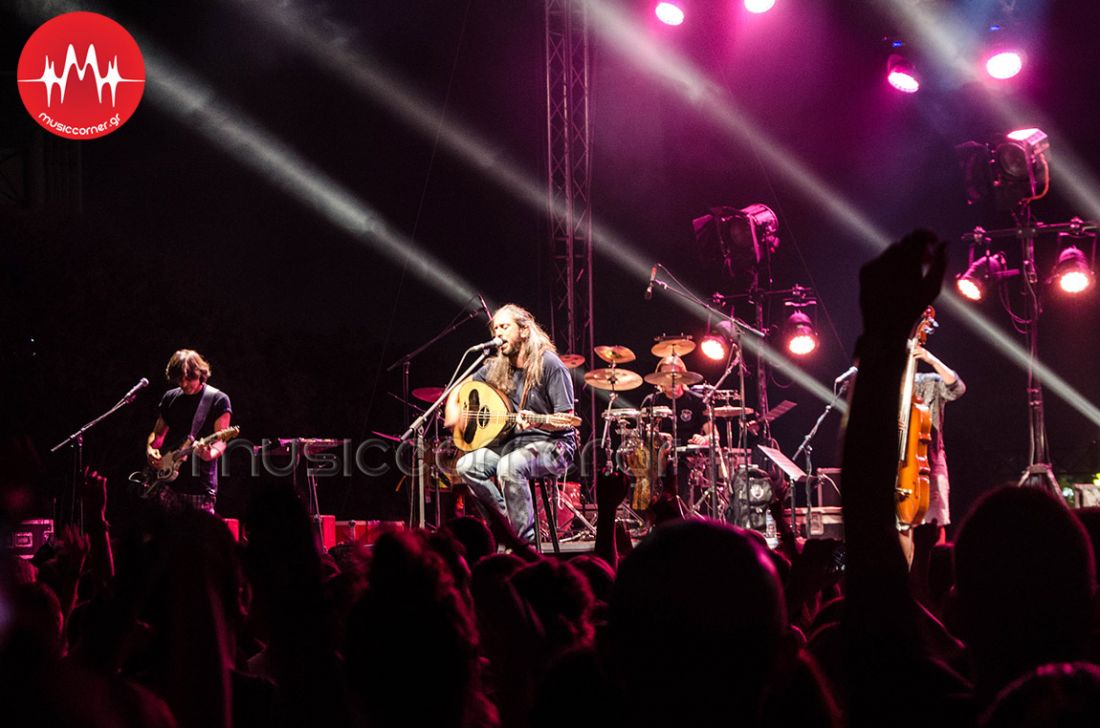 Το τέλος του καλοκαιριού με Γιάννη Χαρούλη στο Κατράκειο…